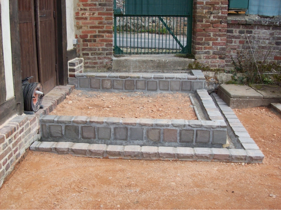 Risloise De Construction Entreprise Generale Du Batiment Beaumont Le Roger TERRASSE VOIERIE 3